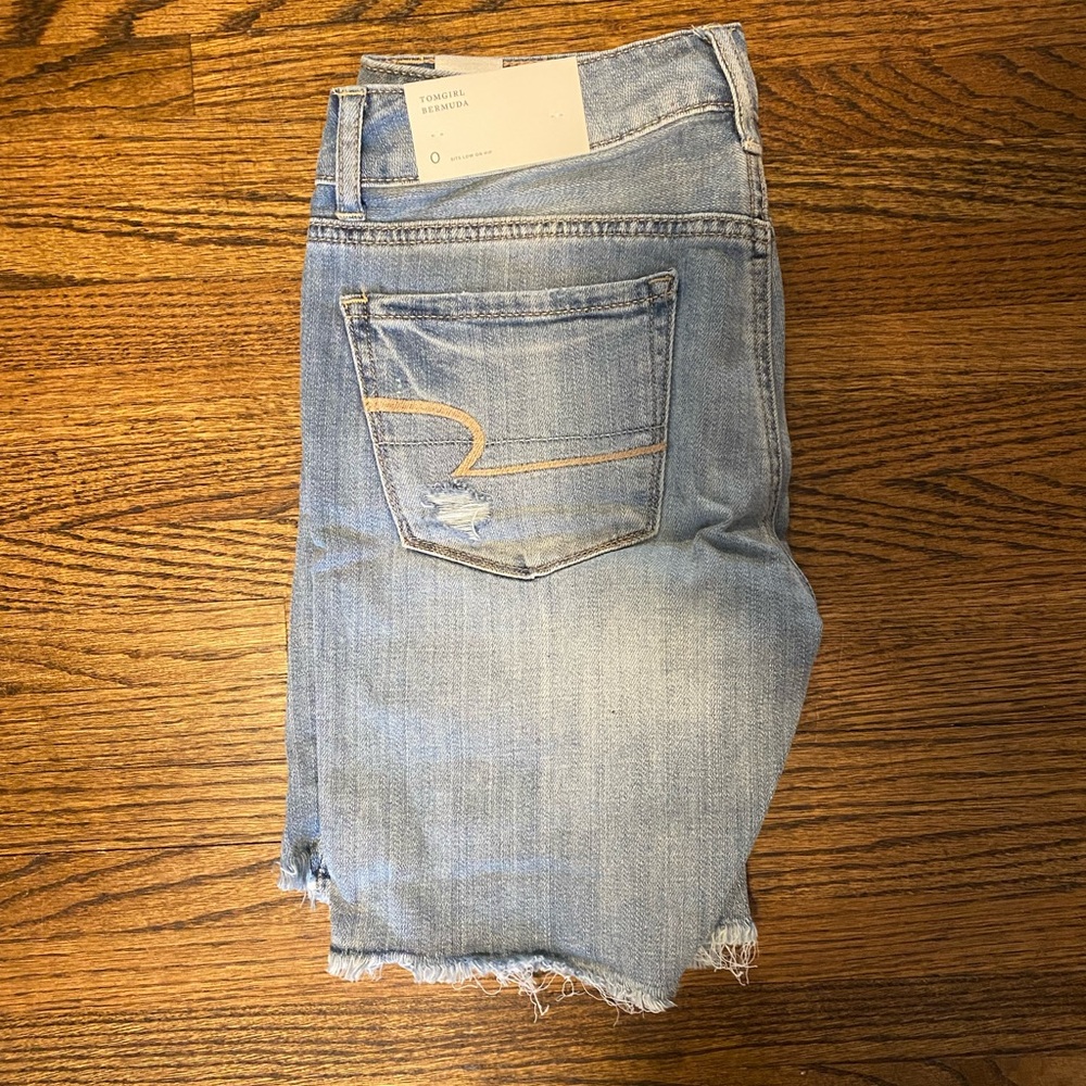 NWT - American Eagle Tomgirl Bermuda - Picture 3 of 4